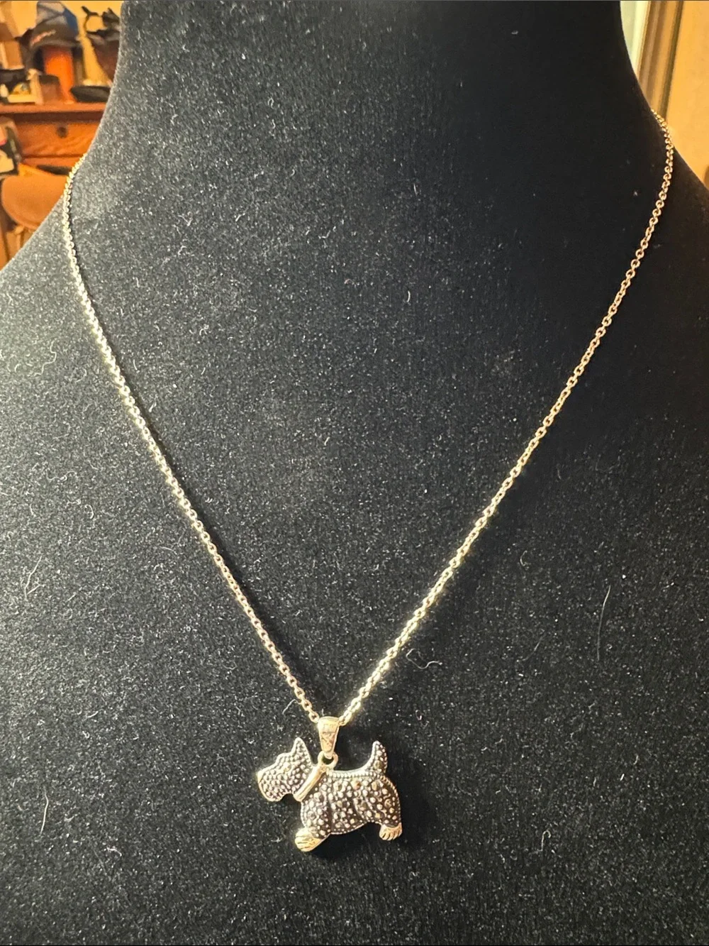 Source Unknown Silver-Tone Scottie Dog Pendant Necklace - Picture 1 of 6